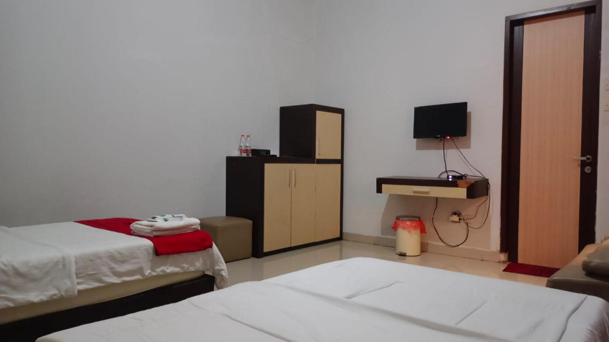 Reddoorz Syariah At Grand Taufiq Tarakan Exteriér fotografie